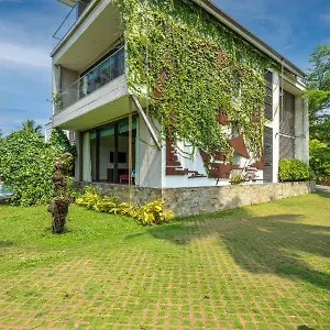 Ama & Trails Sherlys Ente Kumbalanghi, Villa